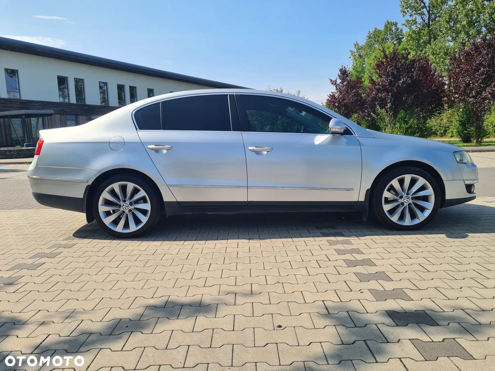 Volkswagen Passat 2.0 TDI Highline DSG - 6