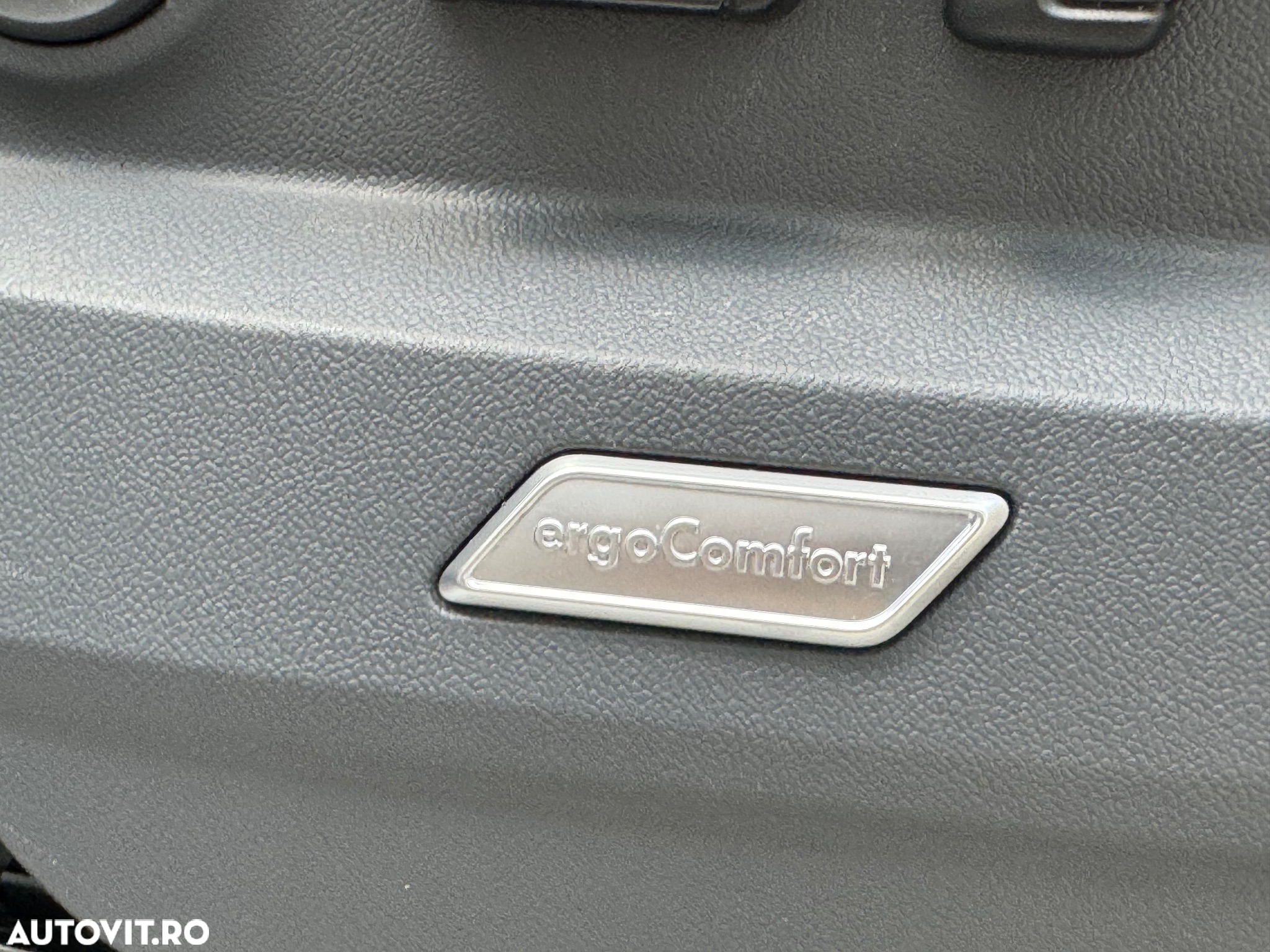 Volkswagen Touareg 3.0 V6 TDI 4Motion DPF Automatik - 34