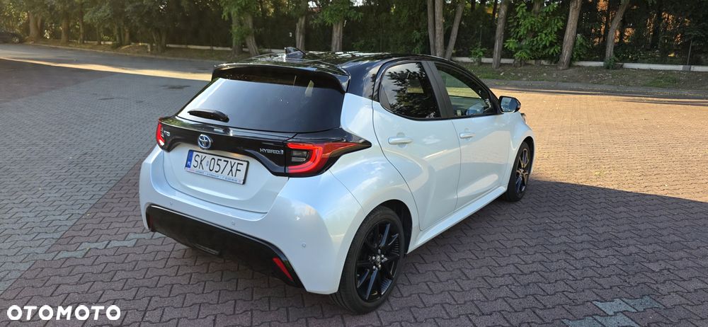 Toyota Yaris - 4