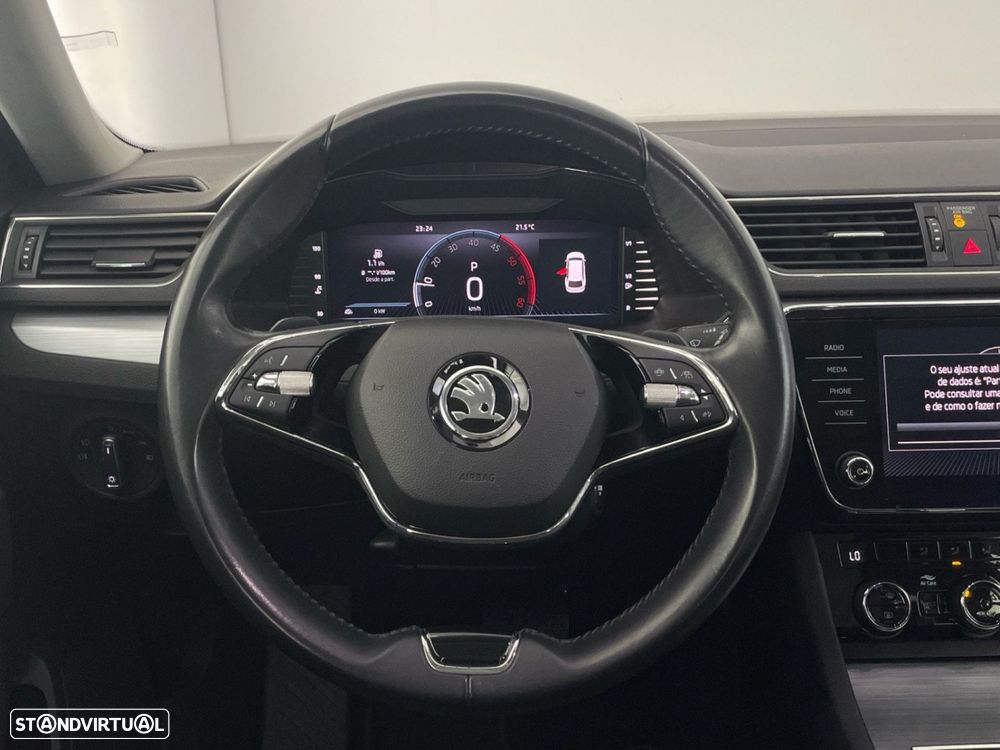 Skoda Superb Break 2.0 TDI Ambition DSG - 11