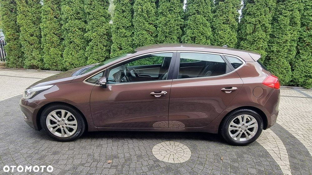 Kia Ceed - 3