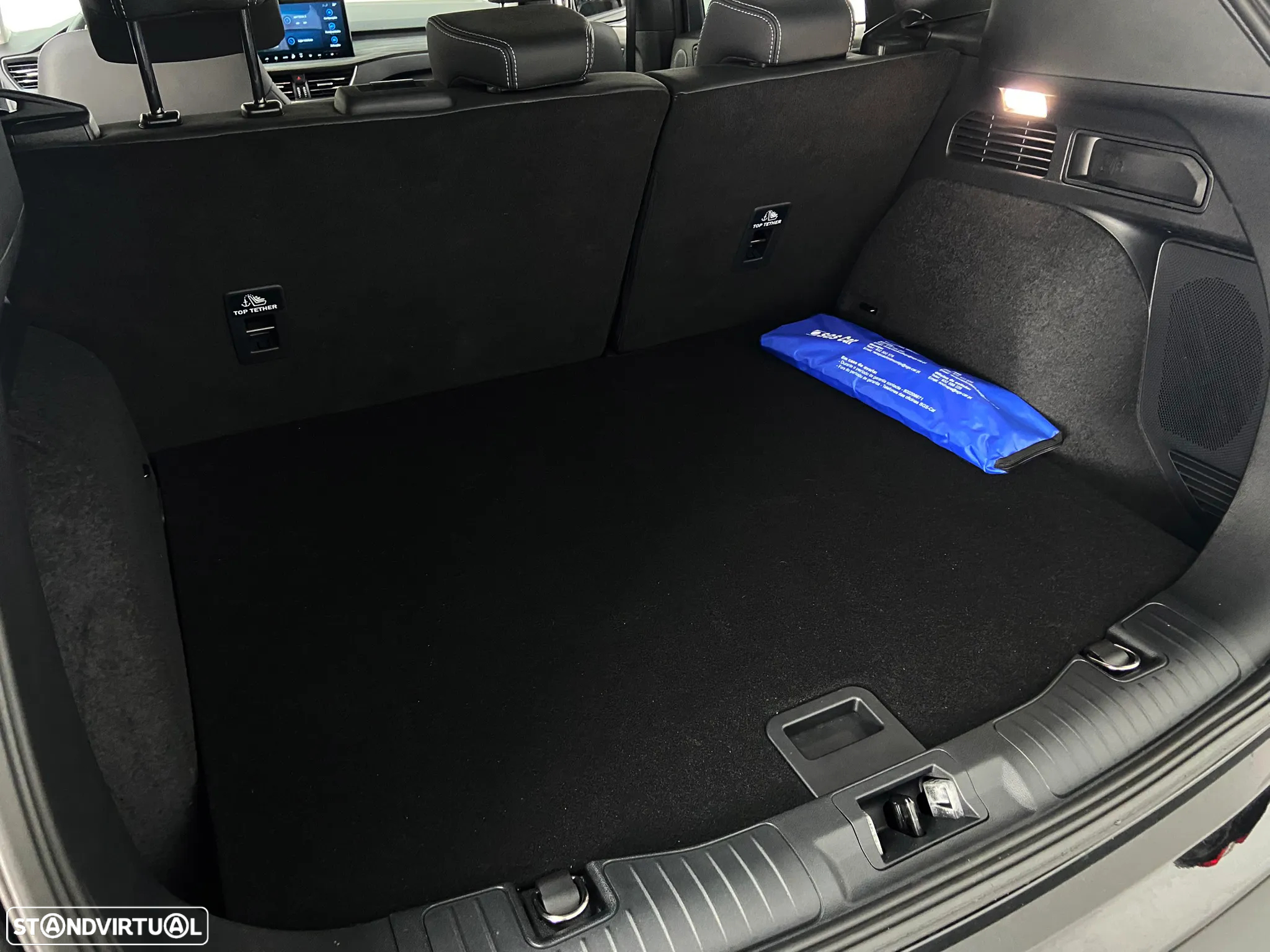Ford Kuga 2.5 PHEV Active X - 11
