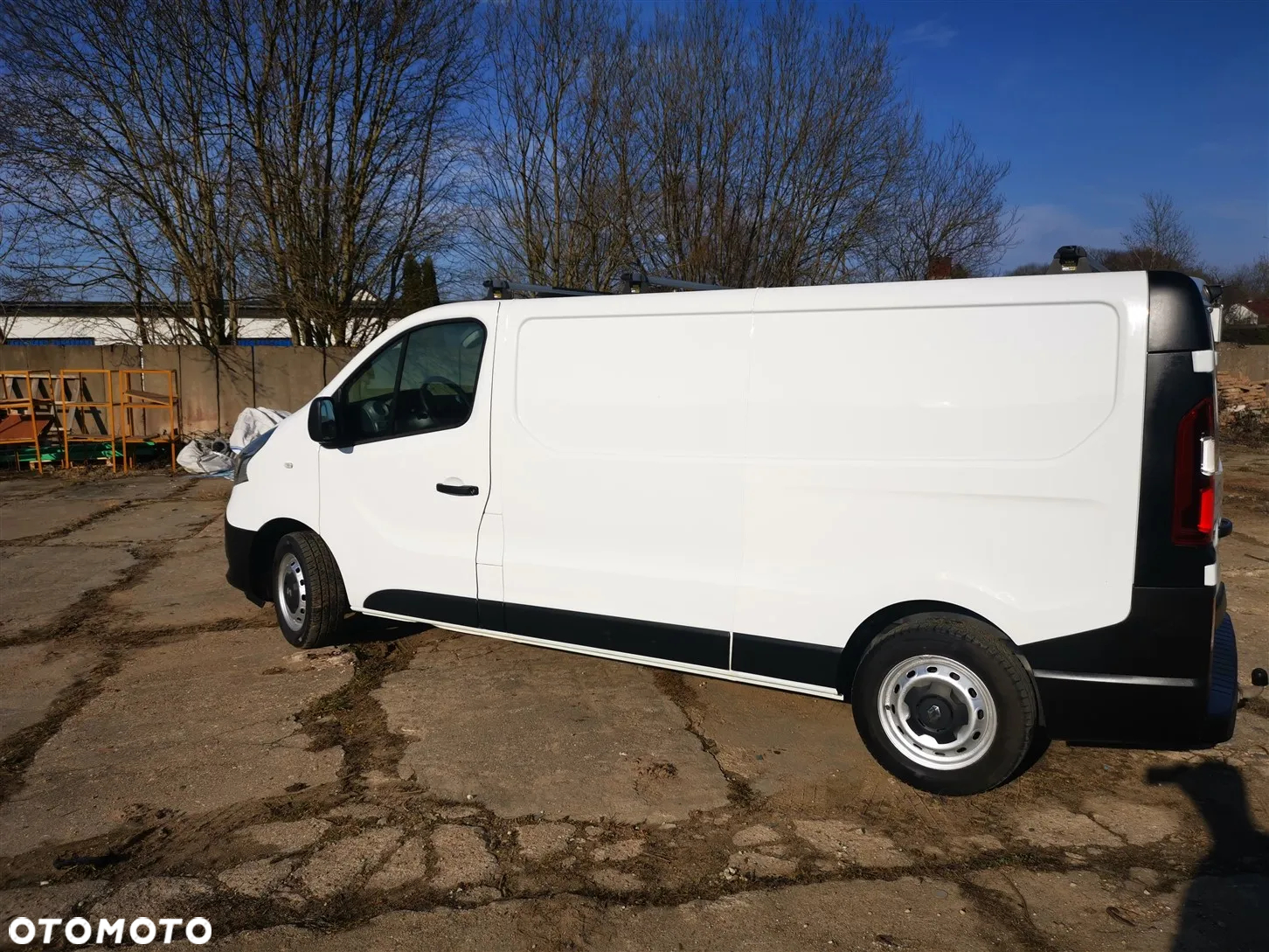 Renault Trafic - 18