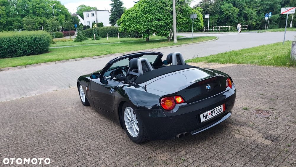 BMW Z4 3.0i - 9