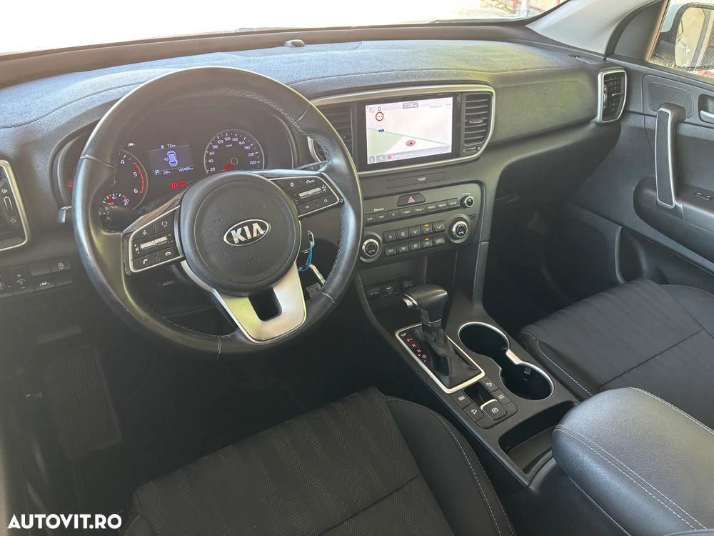 Kia Sportage - 12