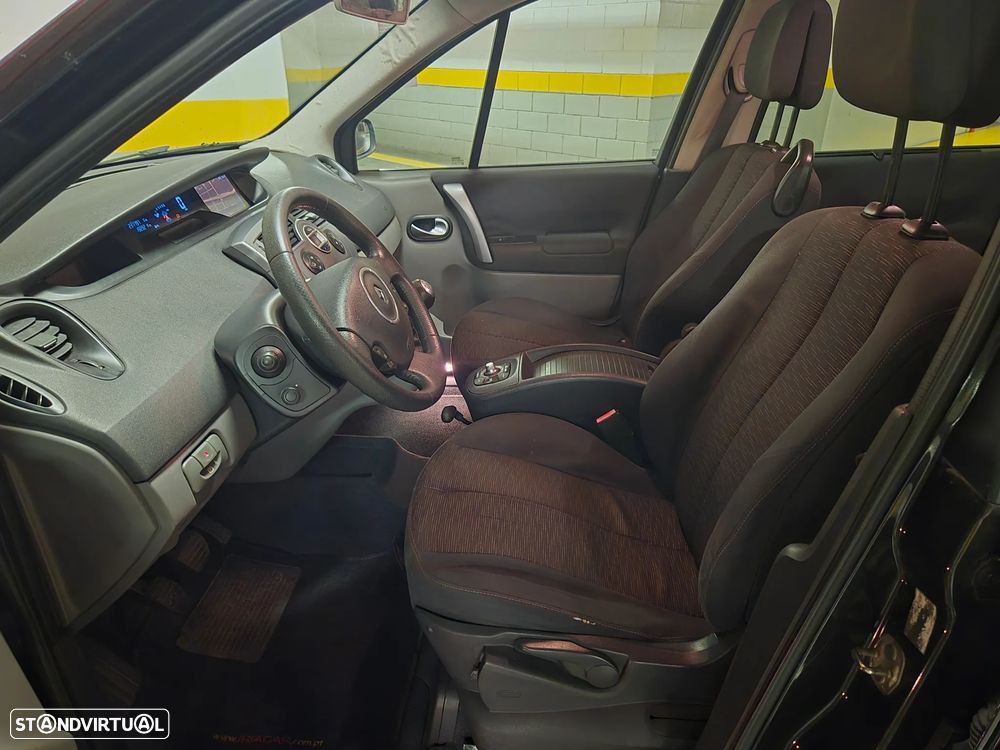 Renault Grand Scénic 1.5 dCi Dynamique - 17