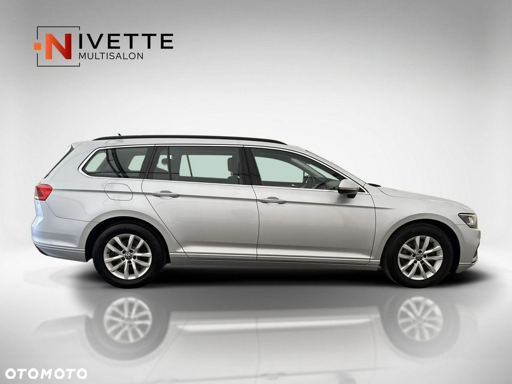 Volkswagen Passat - 8
