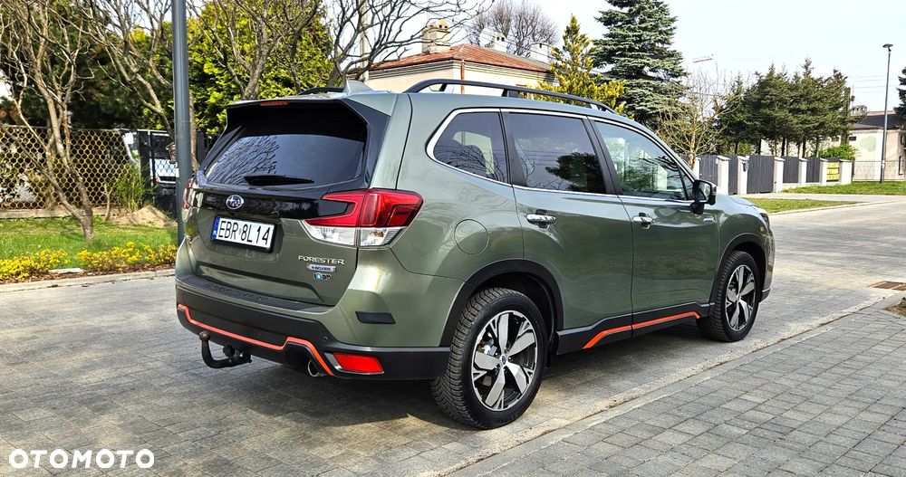 Subaru Forester 2.0i Platinum Lineartronic EU6 - 7