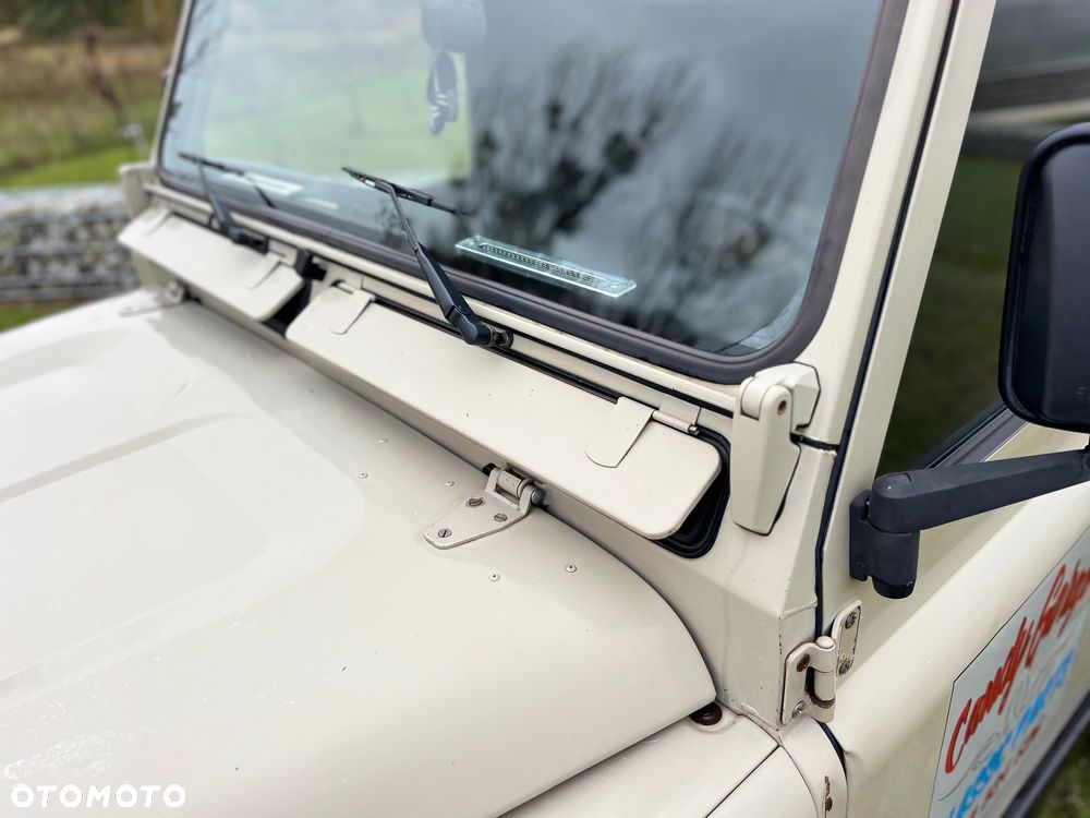 Land Rover Defender ver-110-2-5-tdi - 9