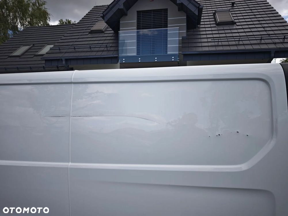 Renault Trafic L2H1 LONG  Keyless Kamera Klima Nawigacja * 158tys.km  * - 7