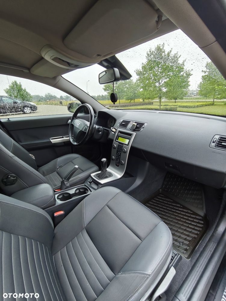 Volvo V50 - 4