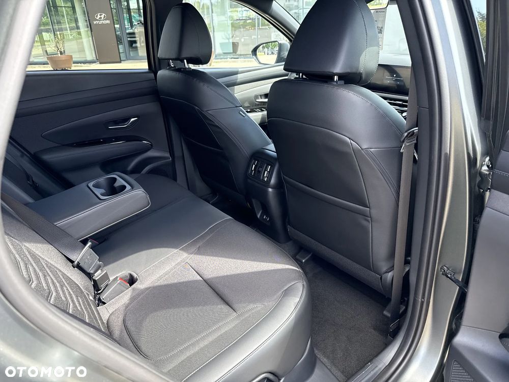 Hyundai Tucson 1.6 T-GDi HEV Smart Black 2WD - 29