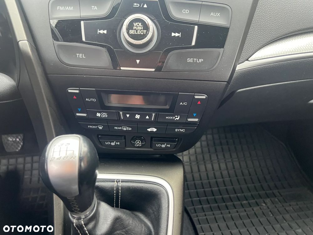 Honda Civic 1.8 Elegance - 4