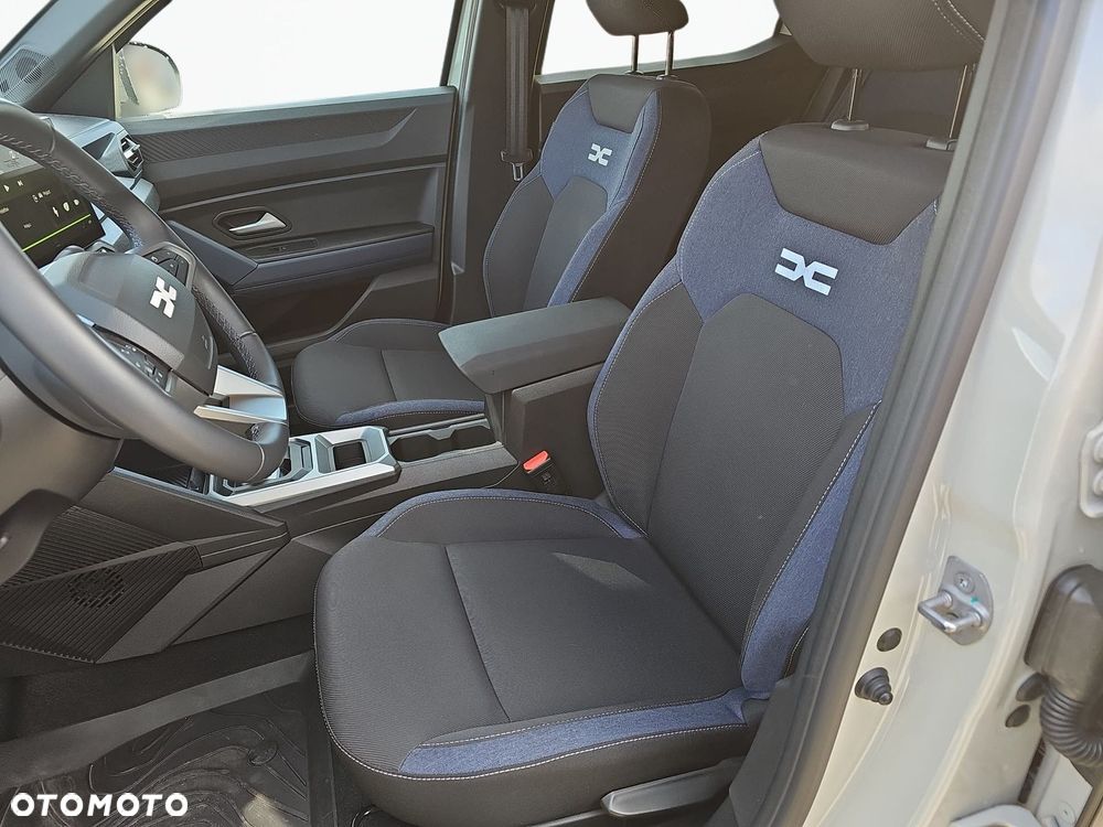 Dacia Duster 1.6 Full Hybrid 140 Journey MMT - 16