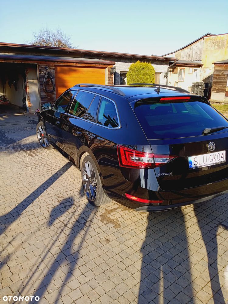 Skoda Superb 2.0 TDI Ambition DSG - 5