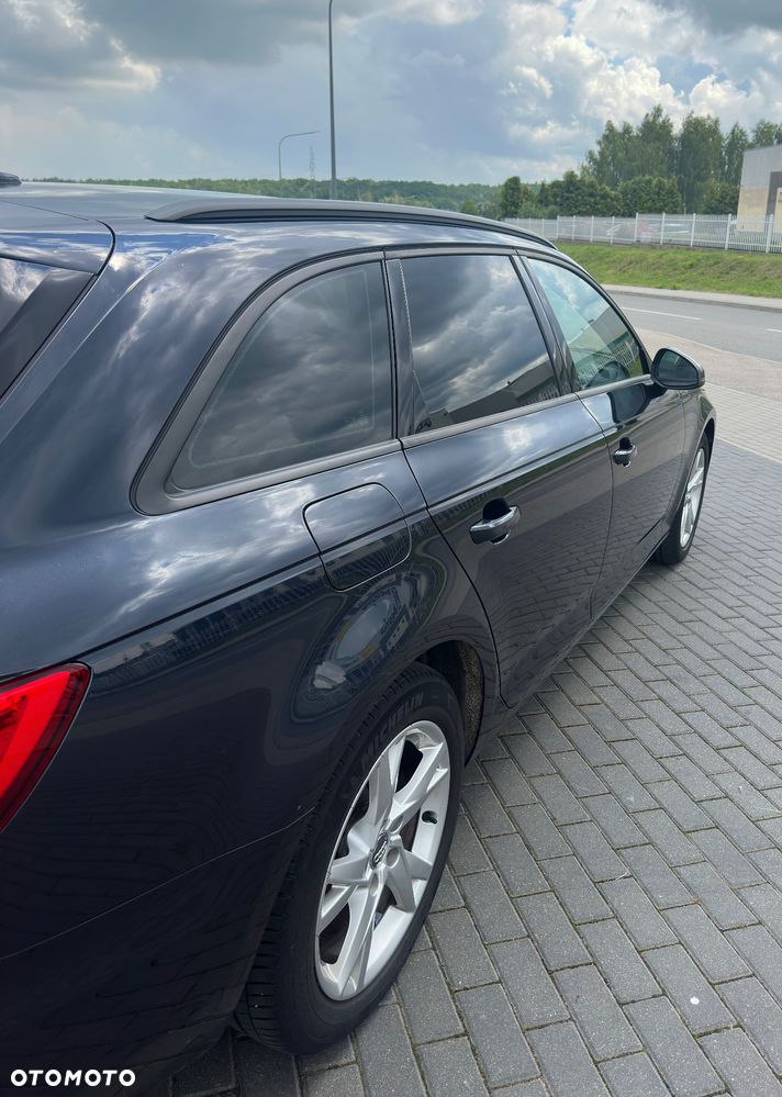 Audi A4 Avant 2.0 TDI S tronic - 7