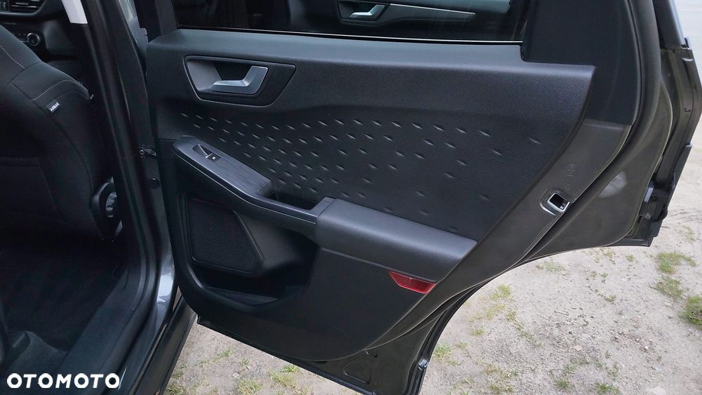 Ford Kuga 1.5 EcoBlue FWD Titanium X - 26