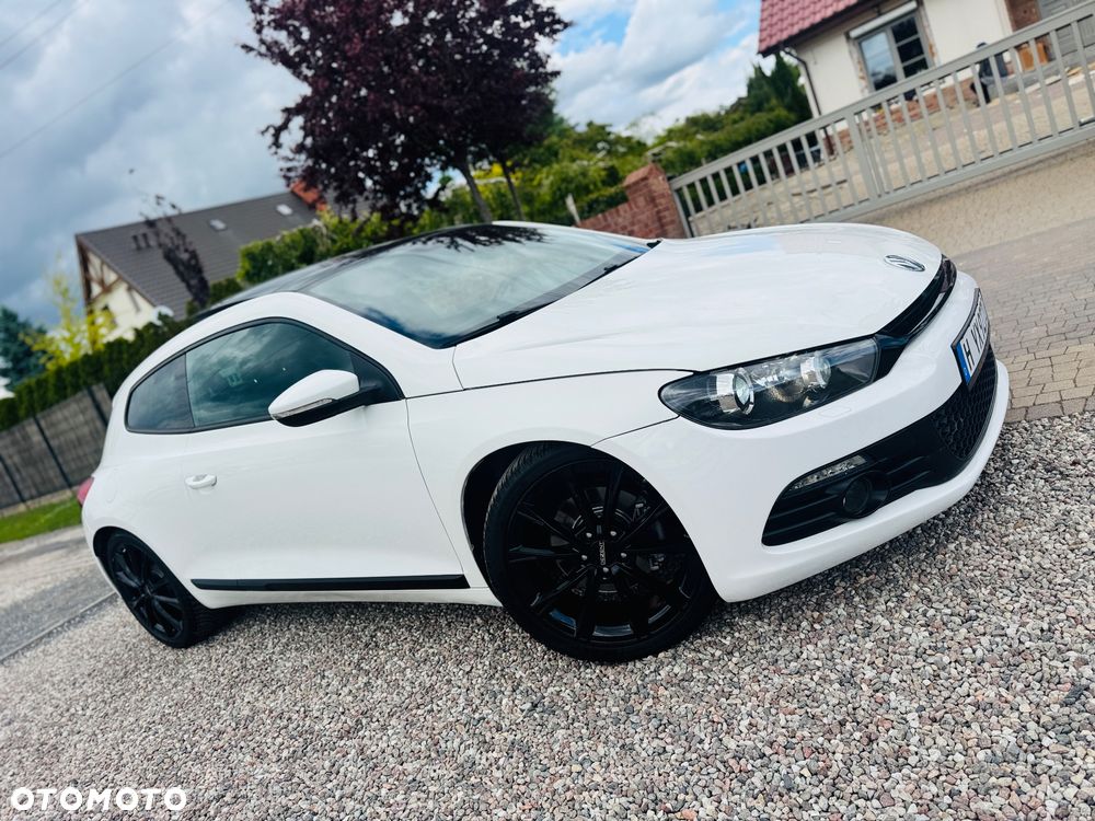 Volkswagen Scirocco 1.4 TSI DSG GTS - 21
