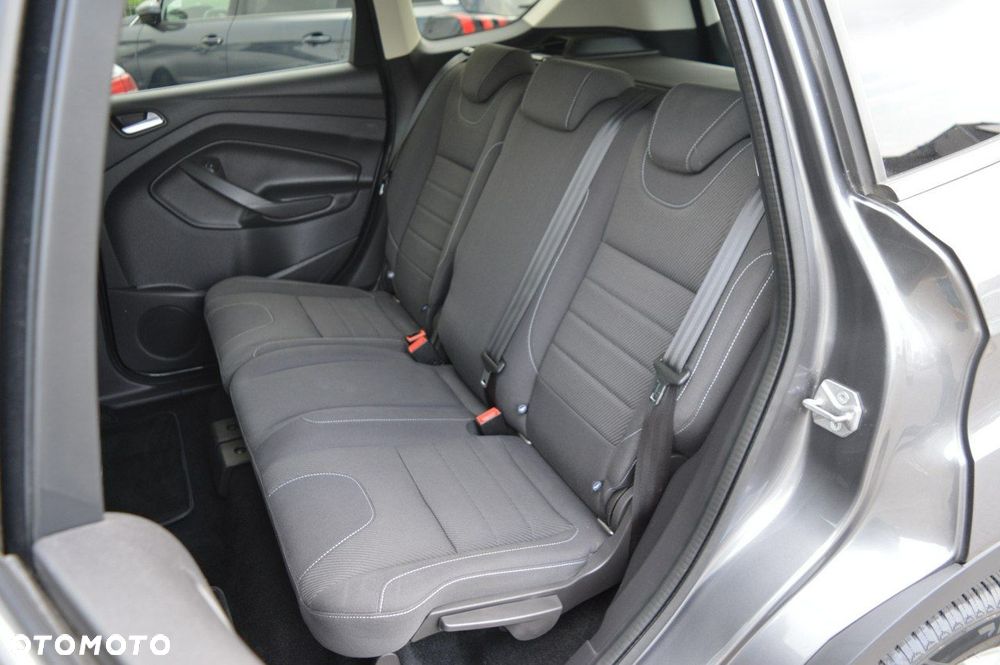 Ford Kuga - 34
