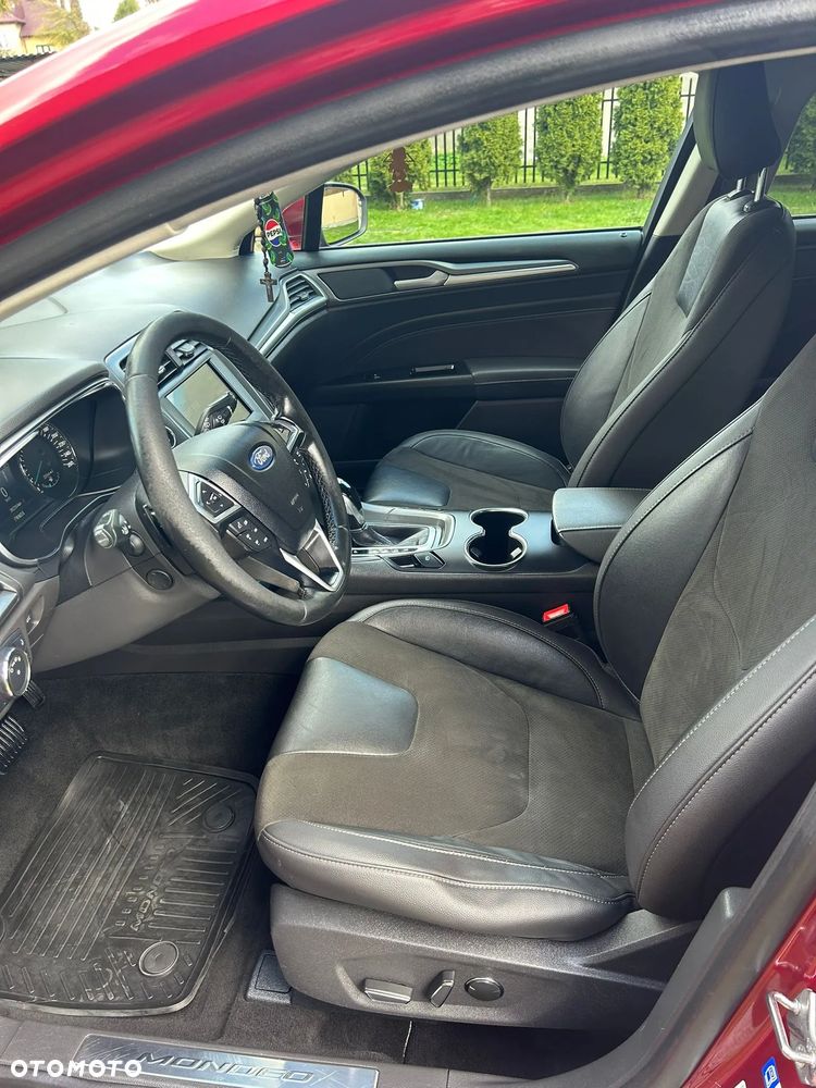 Ford Mondeo 2.0 TDCi Titanium PowerShift - 15