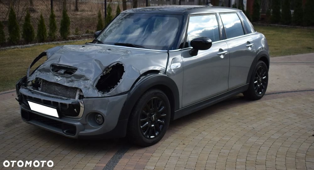 MINI Cooper S Standard - 6