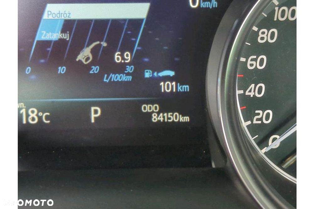 Toyota Camry 2.5 Hybrid Executive CVT - 12