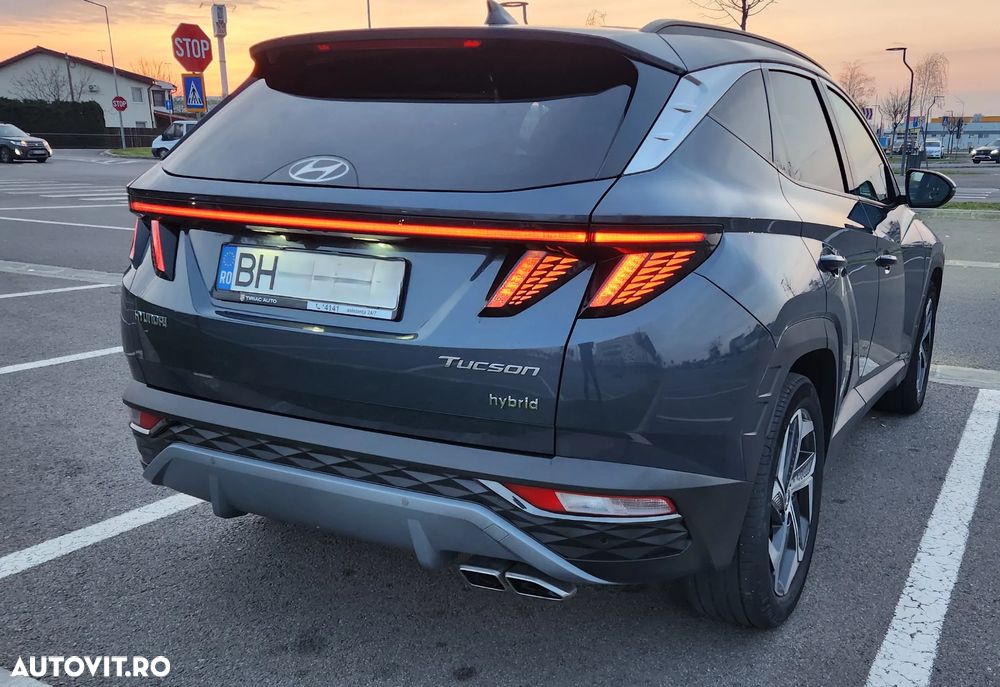 Hyundai Tucson - 1