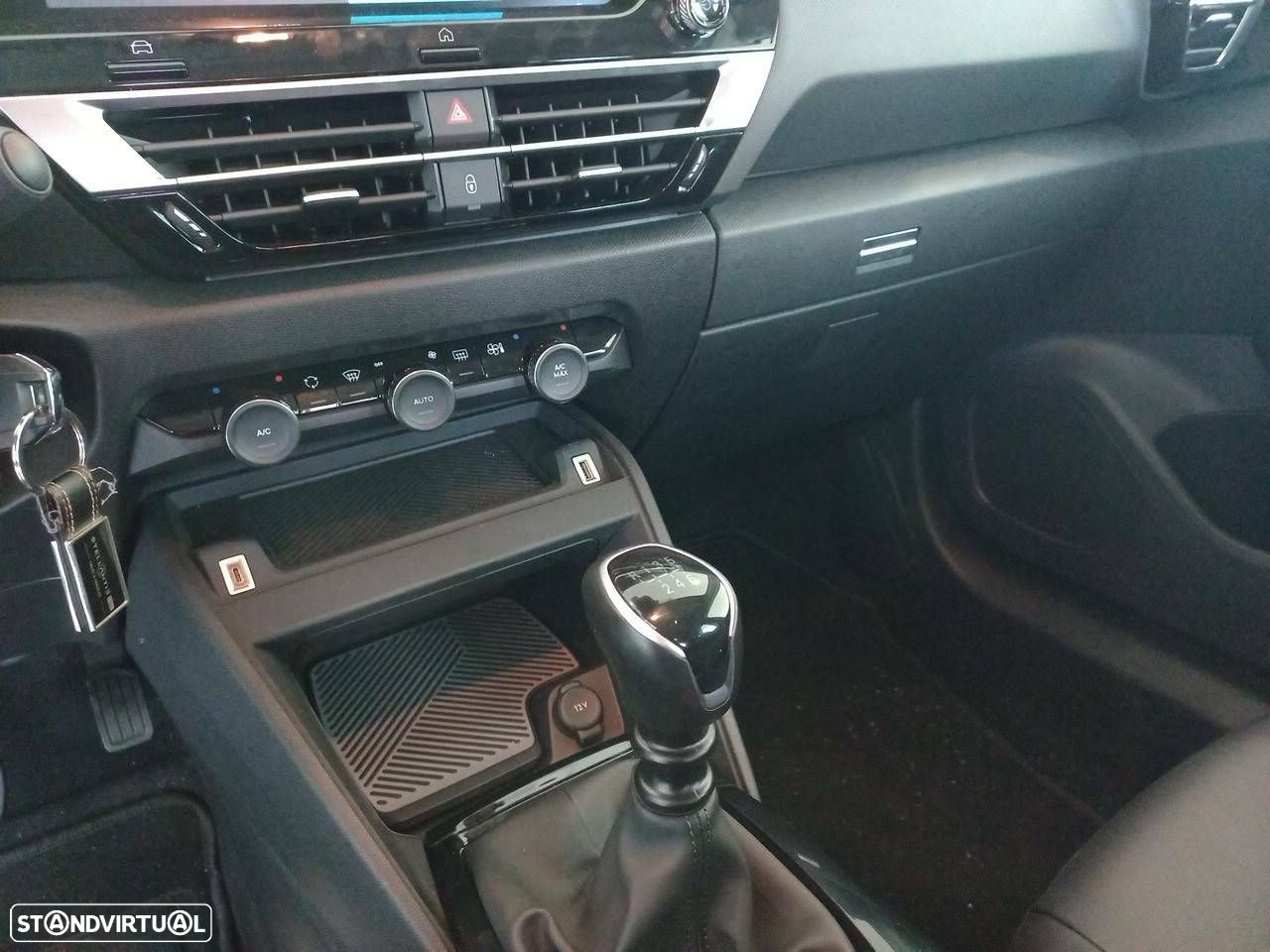 Citroën C4 1.2 PureTech Feel Pack - 21