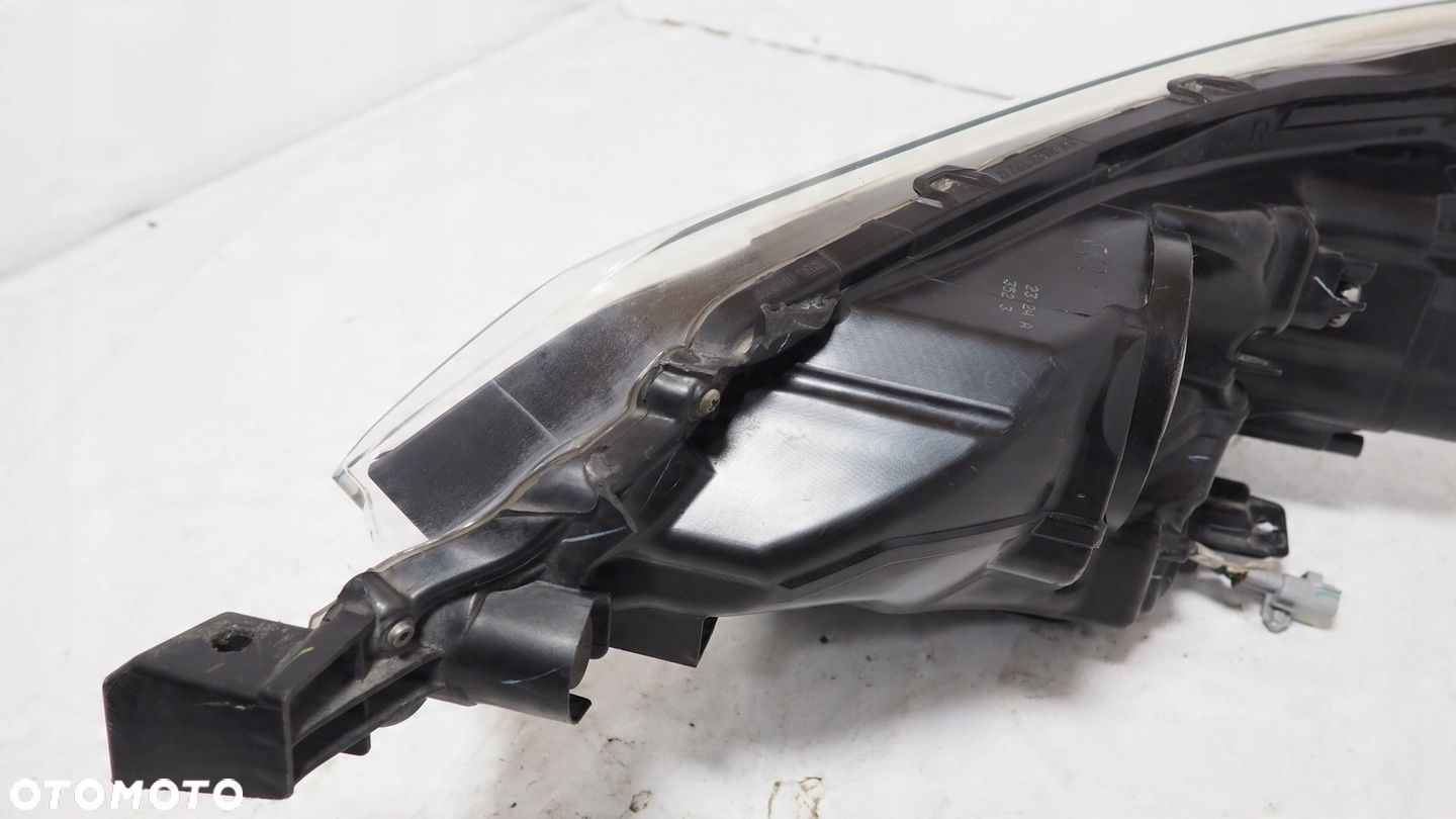 Toyota Corolla E17 USA lampa Led prawa przód 947449-33 - 7