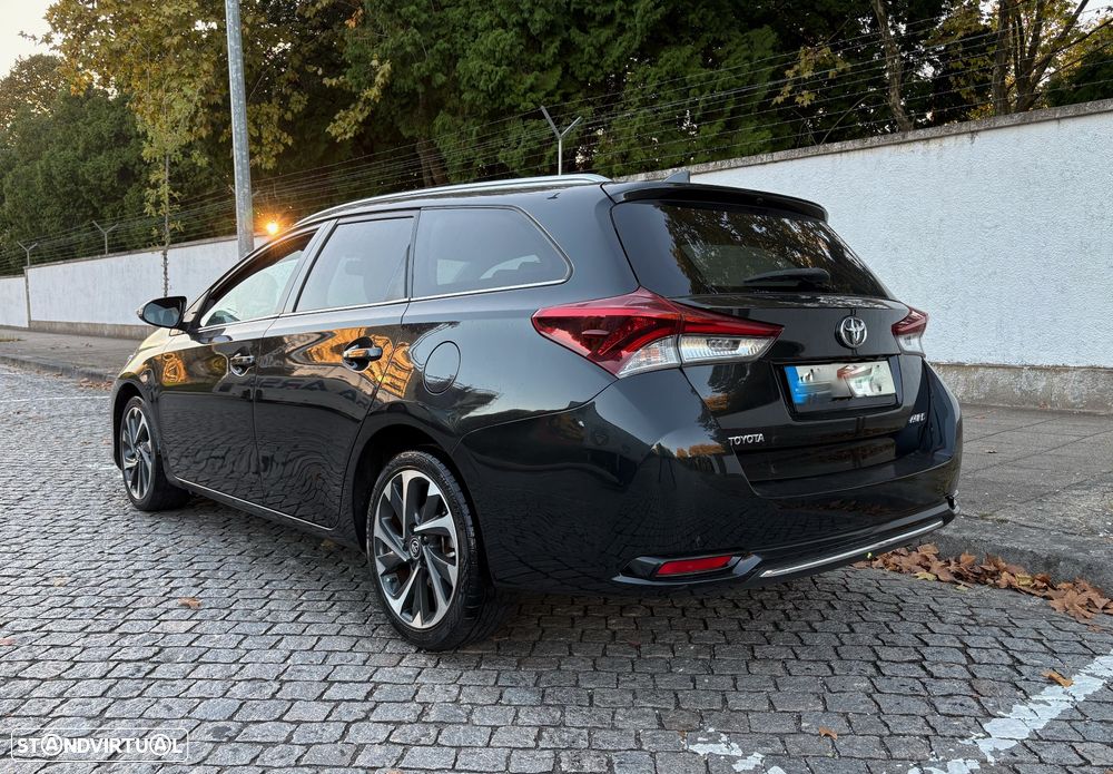 Toyota Auris Touring Sports 1.4 D-4D C.+P.Sport +TSS+Navi - 2