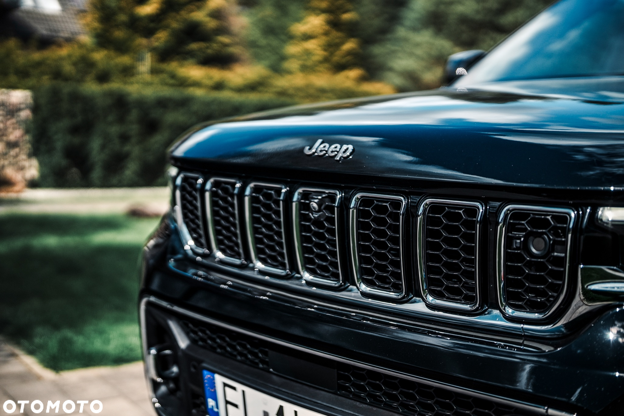 Jeep Grand Cherokee - 26