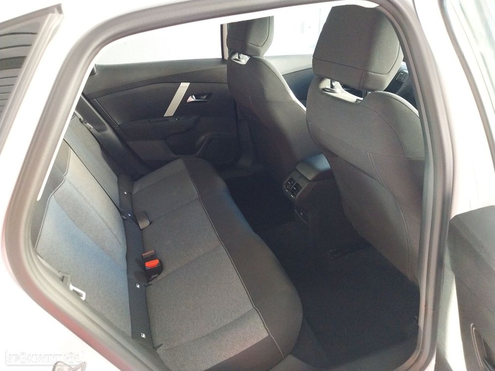Citroën C4 X 1.2 PureTech YOU! - 9