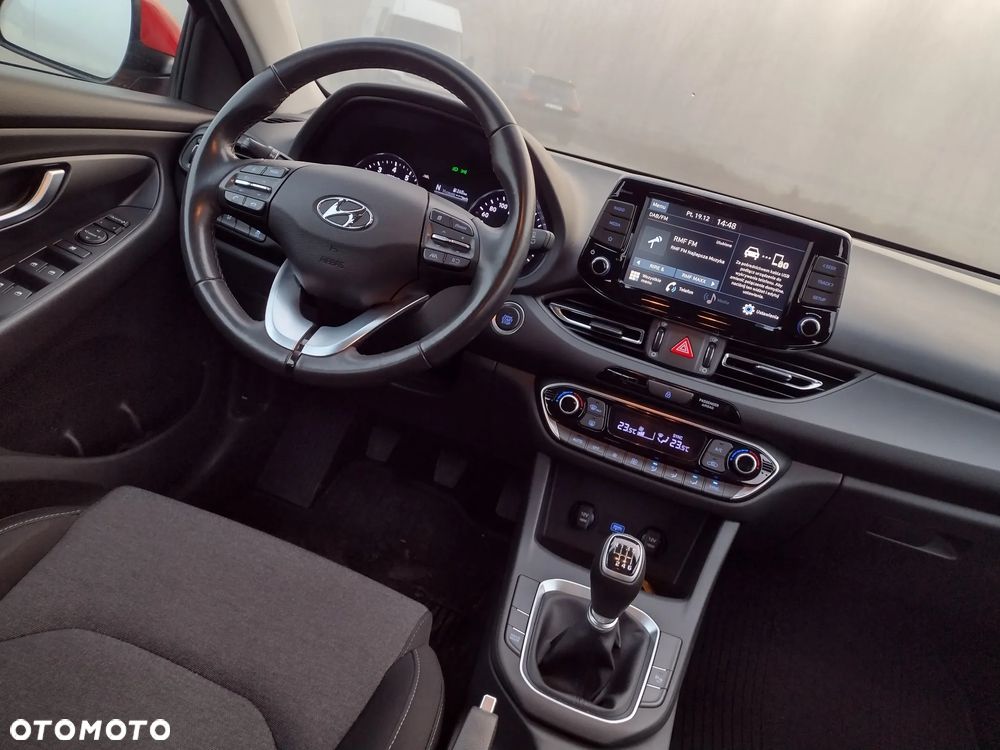 Hyundai i30 1.0 T-GDI 48V-Hybrid Connect & Go - 13