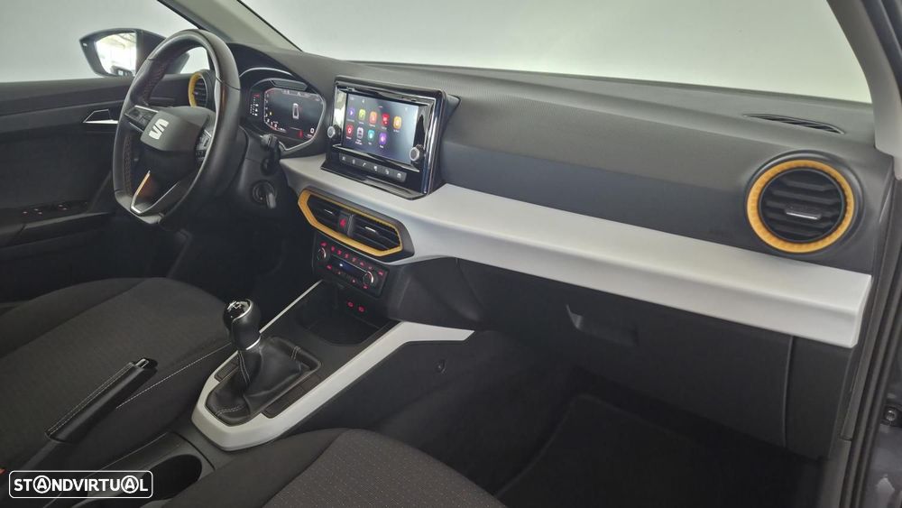 SEAT Arona 1.0 TSI - 9