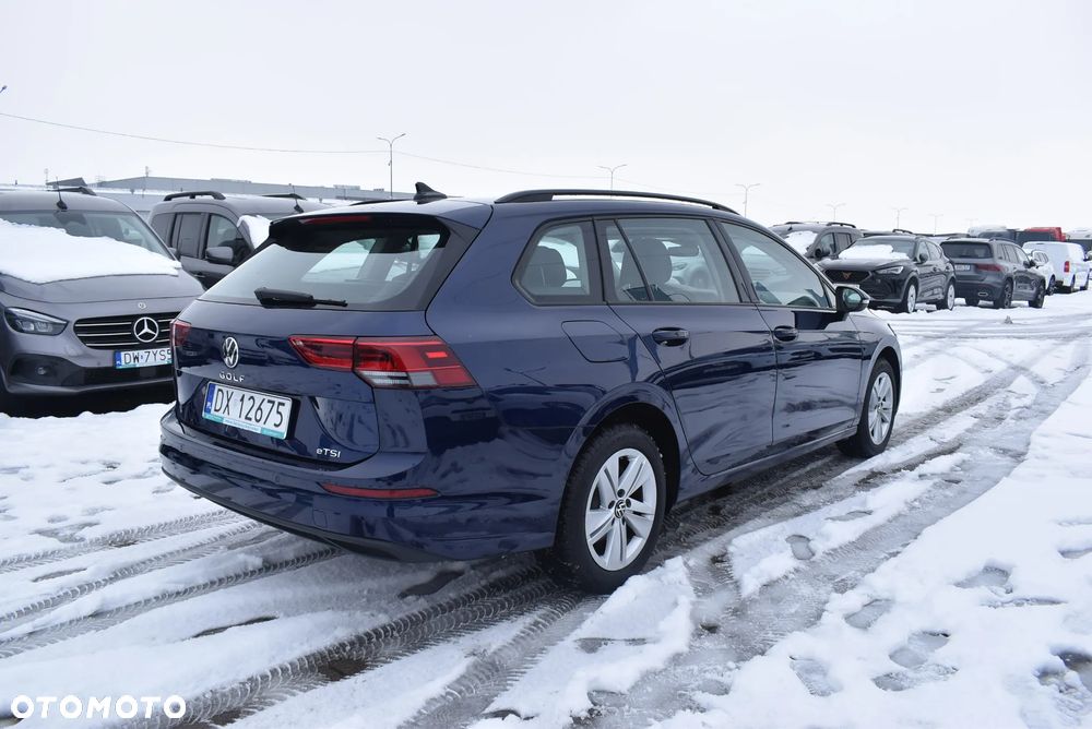 Volkswagen Golf 1.5 eTSI OPF DSG Life - 6