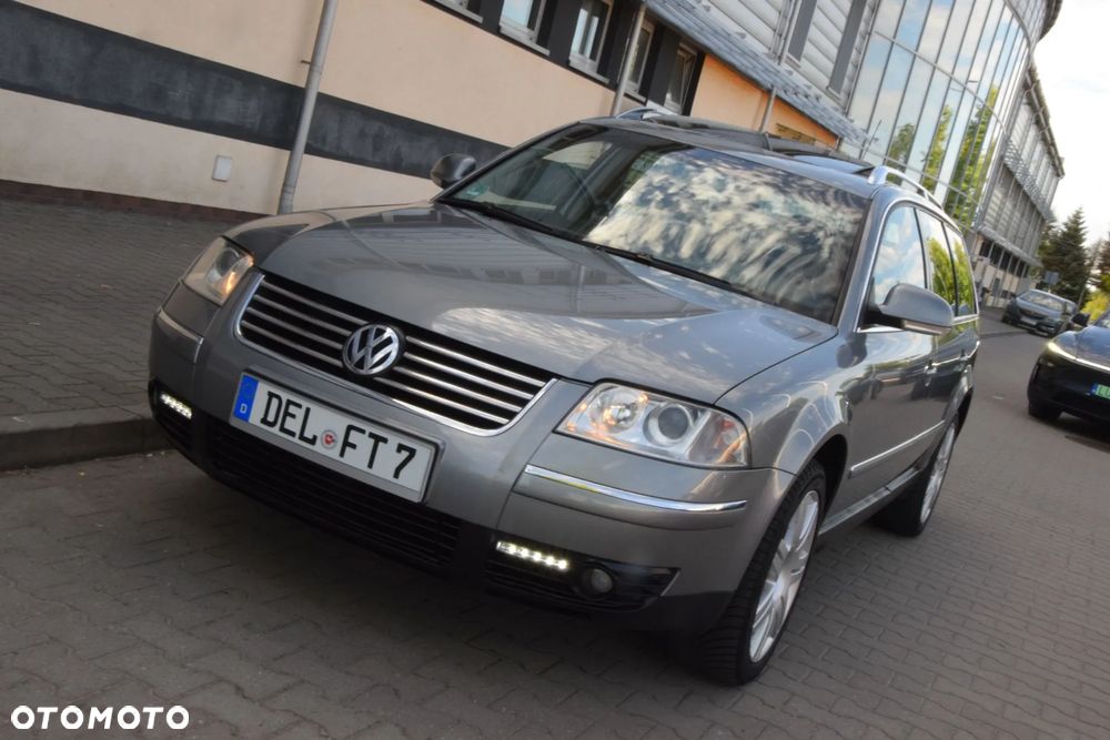 Volkswagen Passat 2.5 TDI V6 Highline - 20