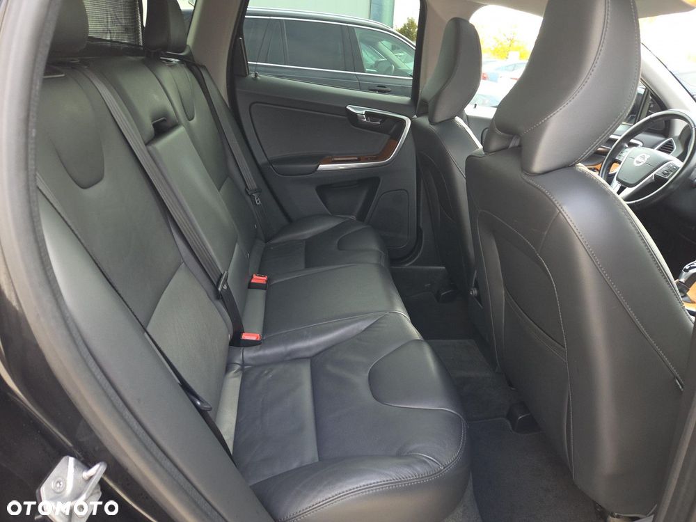 Volvo XC 60 - 12