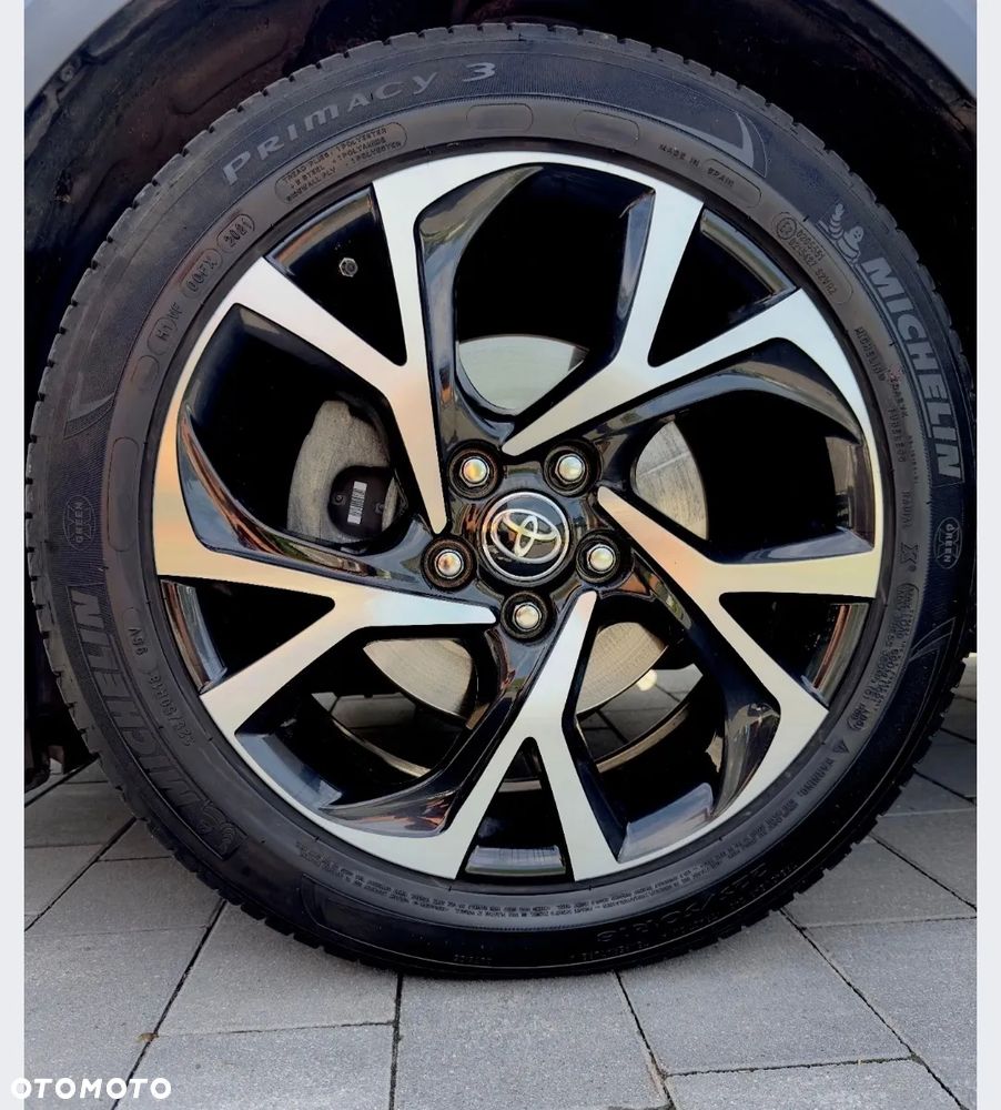 Toyota C-HR - 14