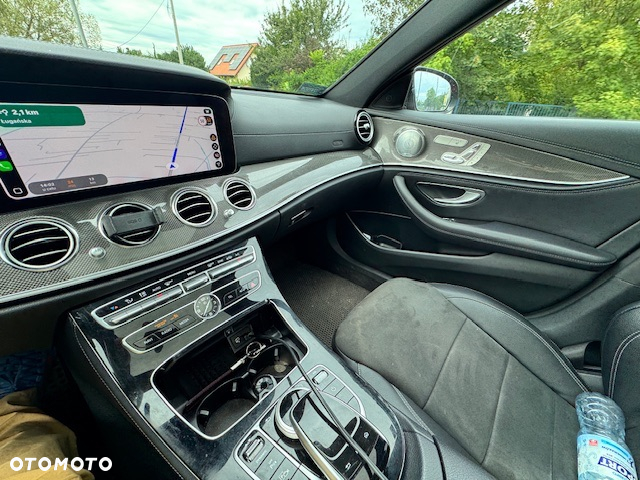 Mercedes-Benz Klasa E 220 d 4-Matic Business Edition 9G-TRONIC - 26