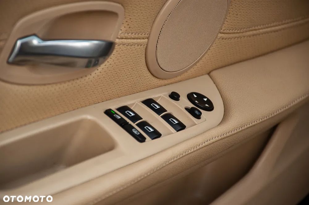 BMW Seria 5 535d - 33