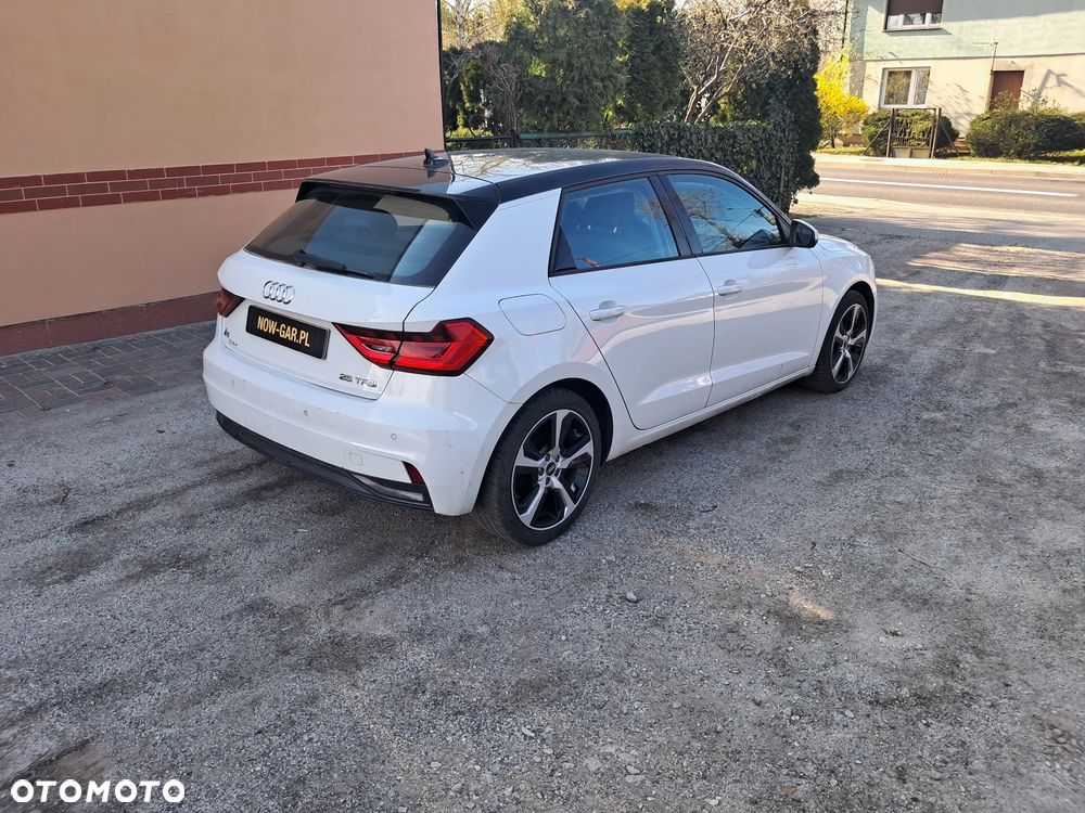 Audi A1 Sportback 25 TFSI advanced - 2