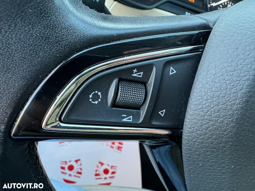 Skoda Octavia 1.6 TDI DSG Style - 18