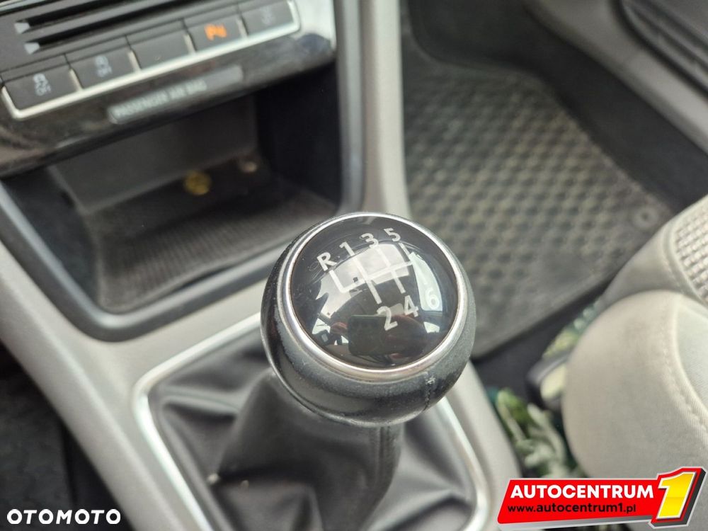Volkswagen Sharan - 24