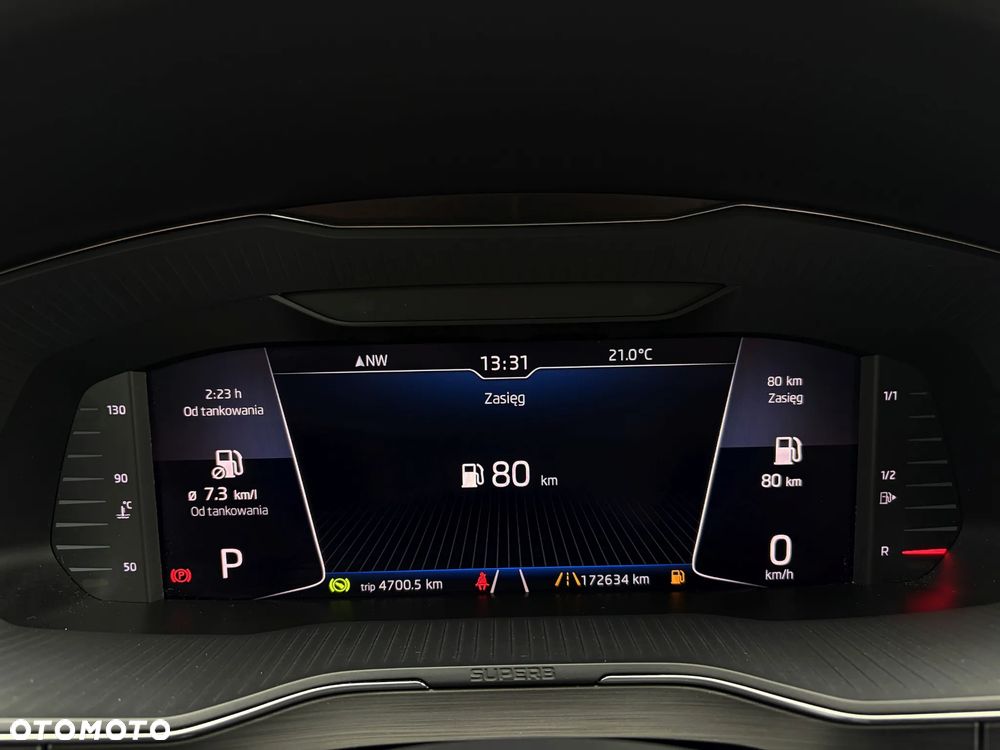 Skoda Superb 2.0 TDI DSG Sportline - 21
