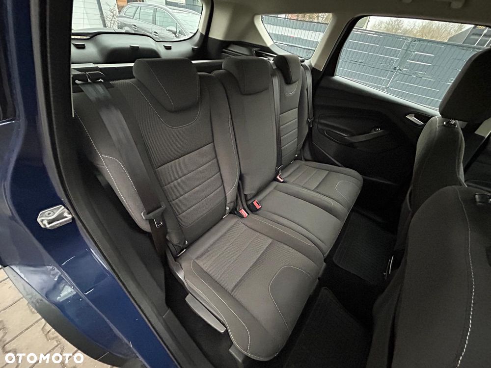 Ford Kuga 2.0 TDCi 4WD Trend - 23