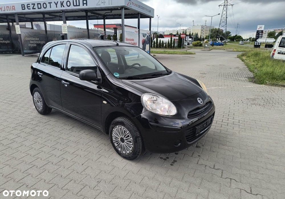 Nissan Micra - 2