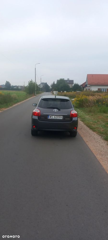 Toyota Auris - 3