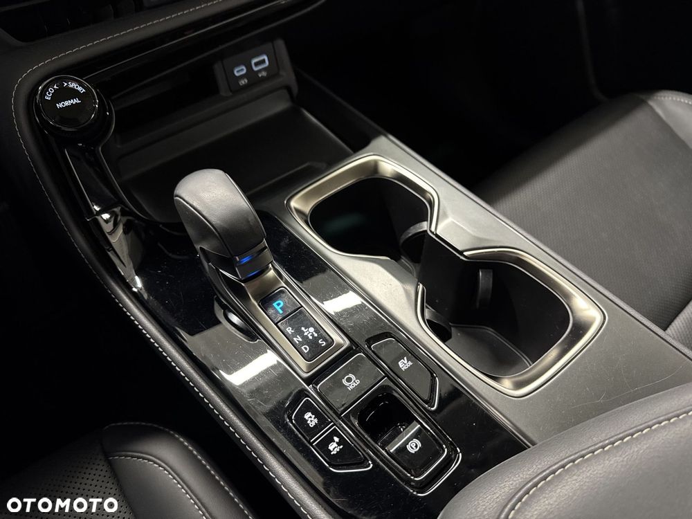 Lexus NX 350h Business AWD - 20