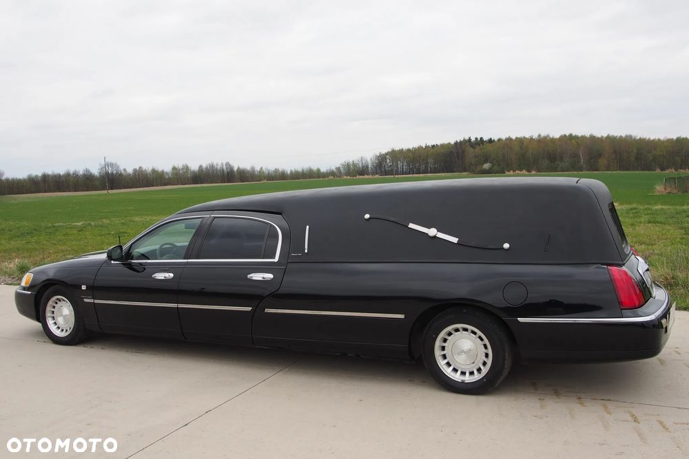 Lincoln Town Car