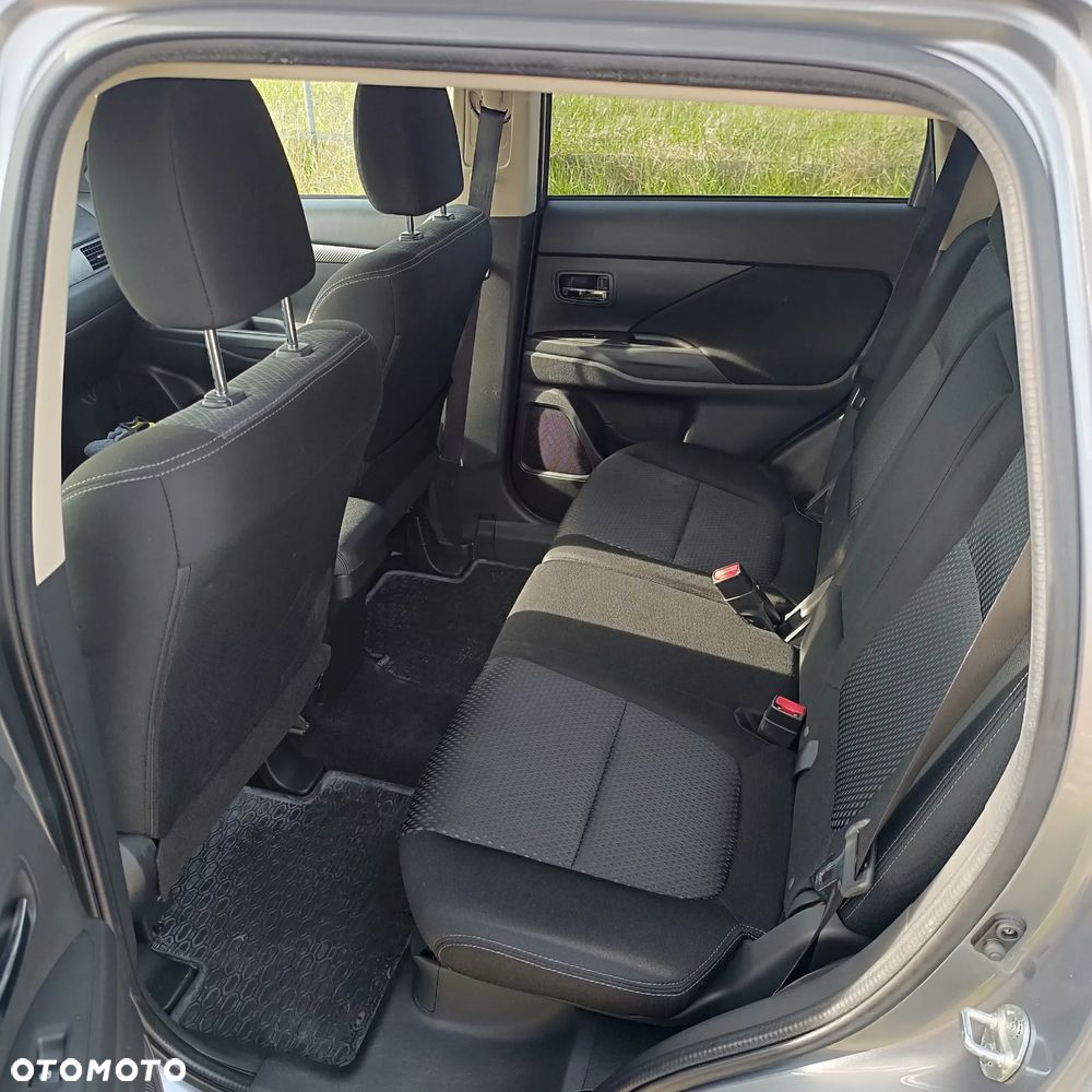 Mitsubishi Outlander 2.0 2WD - 8